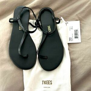 Tkees Mariana black sandal size 7 worn once
